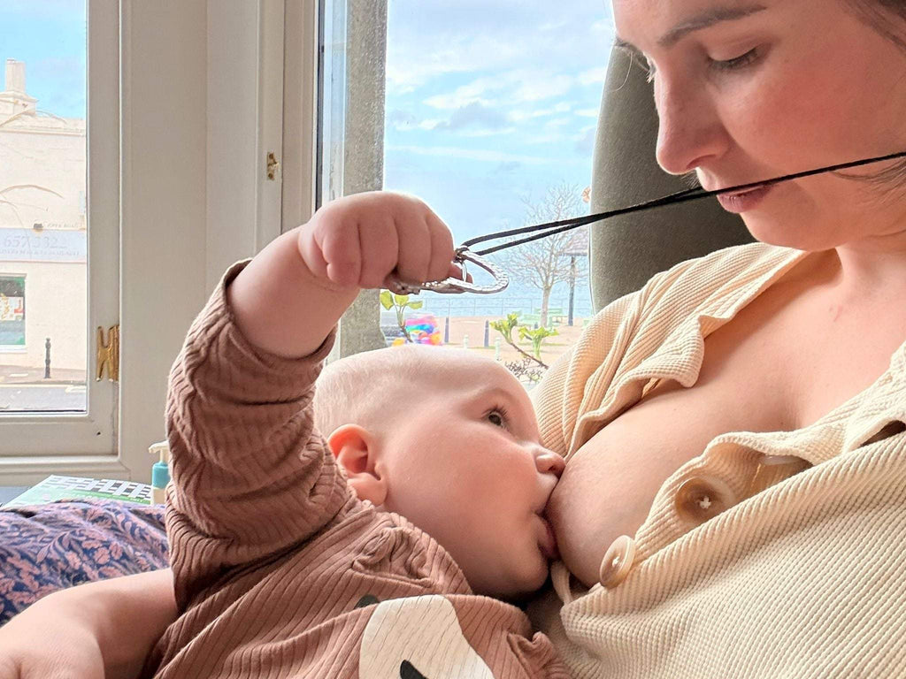 Are Feeding Necklaces Safe? What Parents Need to Know
